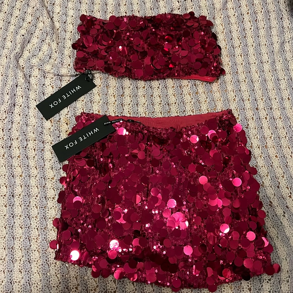 (NWT) White fox sequin set